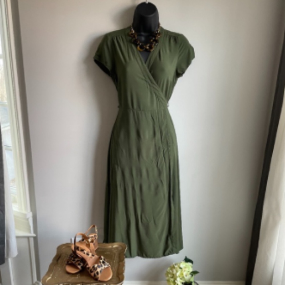 Old Navy Duo Wrap Dresses, S - Picture 9 of 14